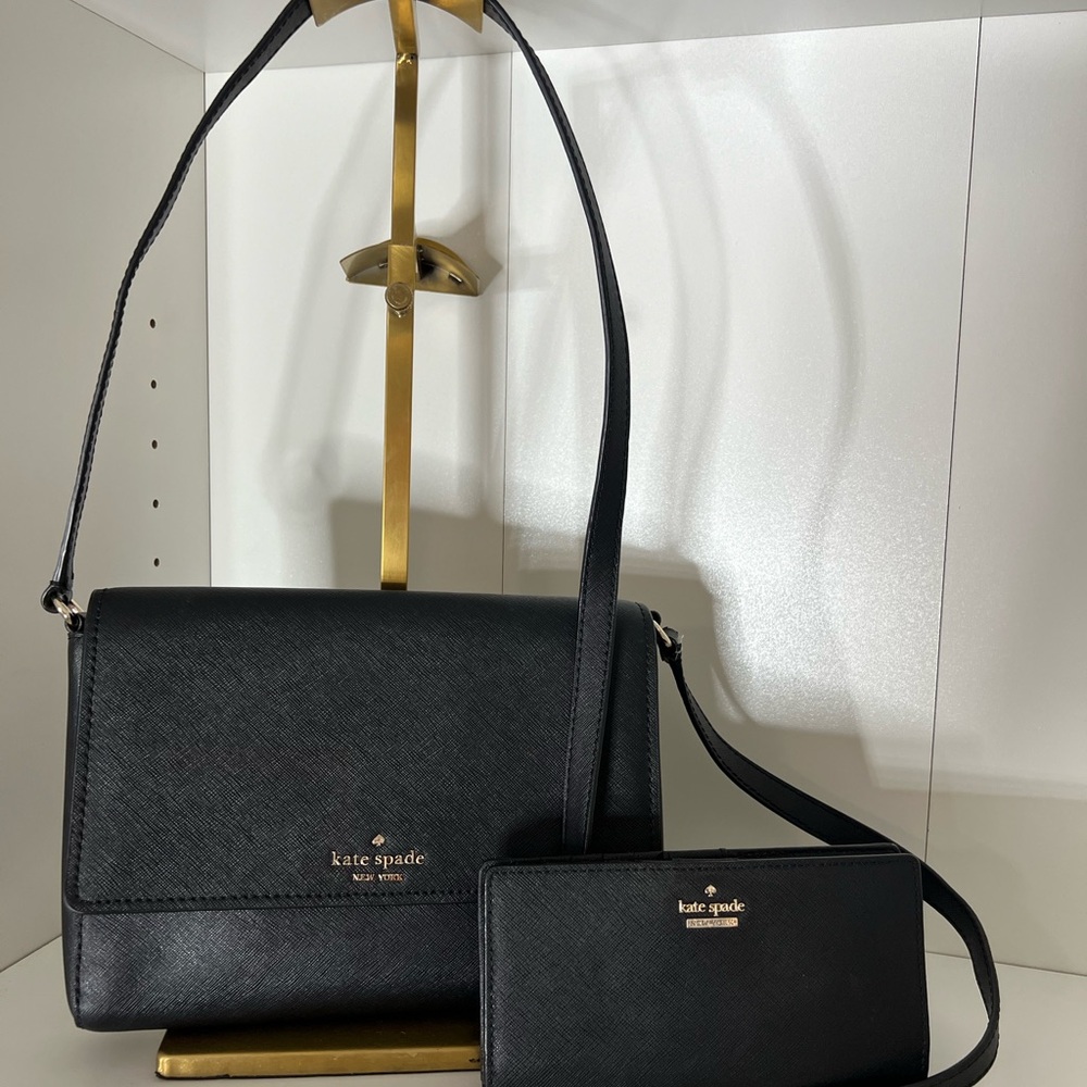 Kate Spade Cross Body and Matching Wallet Set EUC
